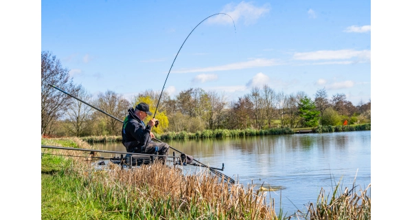PRESTON - Prut Dura Carp Feeder 3,35 m 50 g