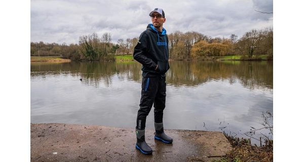PRESTON - Tepláky Lightweight Joggers vel. M