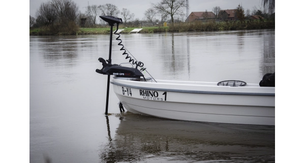 RHINO - Příďový elektromotor BLX 65 BMR GPS NxT Longshaft 12V