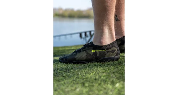 RIDGEMONKEY - Boty APEarel Dropback Aqua Shoes Camo vel. 46