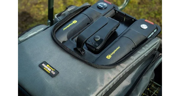 RIDGEMONKEY - Zavážecí loďka Hunter 750 Bait Boat Echo Edition