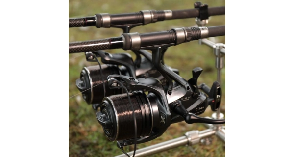 SHIMANO - Naviják Big Baitrunner CI4+ XT-B LC