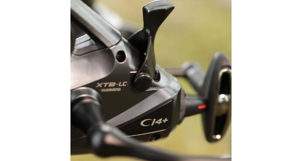 SHIMANO - Naviják Big Baitrunner CI4+ XT-B LC