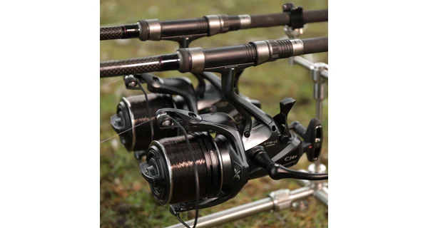 SHIMANO - Naviják Medium Baitrunner XT-B LC 5500