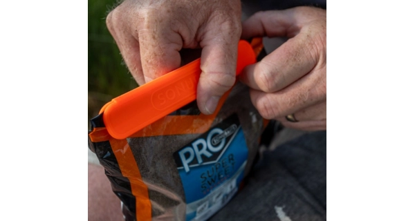 SONUBAITS - Klip na sáčky Bait Bag Clip