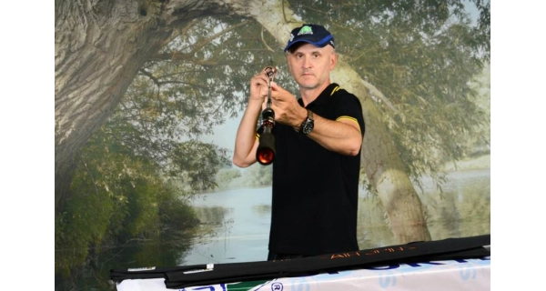 SPORTEX - Přívlačový prut Air Spin 2,4 m 20 g 2 díly