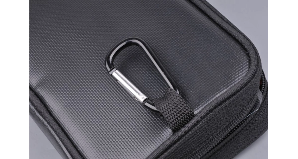 SPRO - Pouzdro na nástrahy PVC Tarpaulin Micro Lure Pouch vel. L