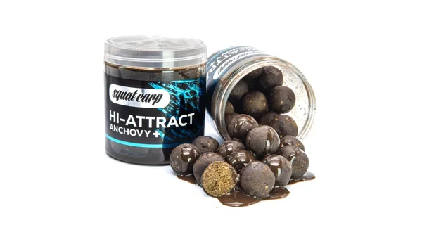 SQUAT CARP - Boilies v dipu Hi-Attract Anchovy+ 220 g 24 mm