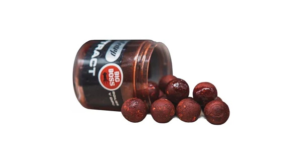 SQUAT CARP - Boilies v dipu Hi-Attract Big Boss 18 mm 220 g