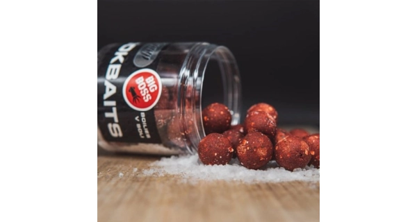 SQUAT CARP - Boilies v mořské soli Hard Hookbaits Bloody Mulberry 24 mm