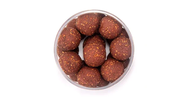 SQUAT CARP - Vyvážené boilie Wafters Big Boss 18 mm