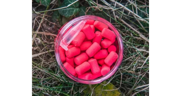 SQUAT CARP -  Wafters Dumbells BlackCurrant 10x16 mm