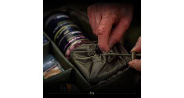 STRATEGY - Pouzdro Grade D-Lux Sessionbag