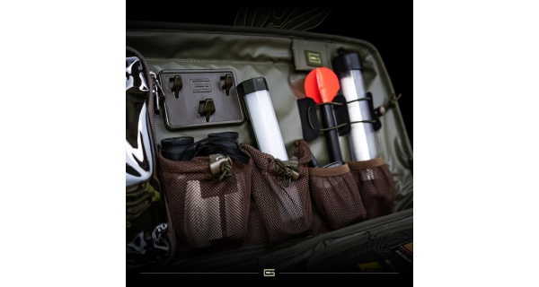 STRATEGY - Taška Grade D-Lux Carryall vel. XL