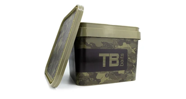 TB BAITS - Kbelík Carp Camo Premium 10 l