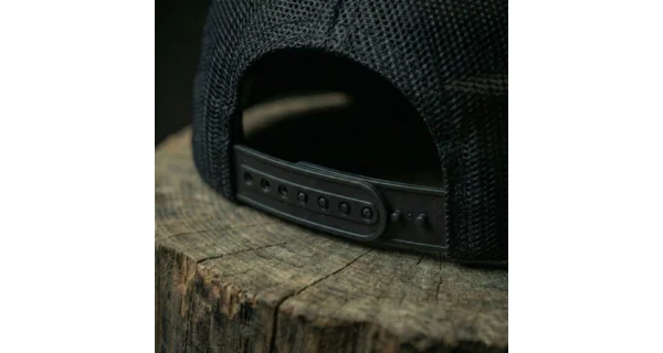 TB BAITS - Kšiltovka Trucker Cap 3D Logo Black