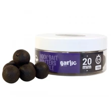 THE ONE -  Vyvážené boile Hook Bait Wafters Soluble 20 mm 150 g Purple