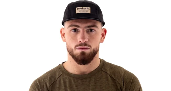 TRAKKER - Kšiltovka 5 Panel Black Cap