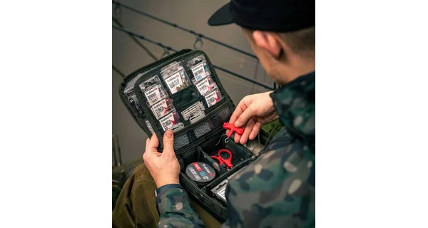 TRAKKER - Pouzdro NXC Camo Tackle Bag