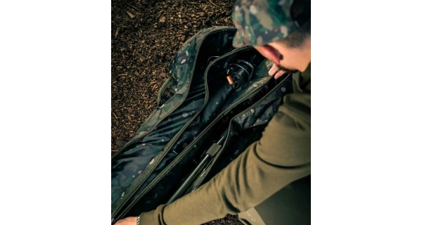 TRAKKER PRODUCTS - Pouzdro na prut NXC Camo 3 Rod Sleeve 12 ft