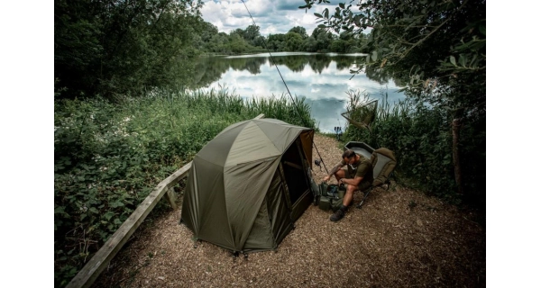 TRAKKER PRODUCTS - Přehoz s kšiltem - Tempest Brolly 100T Skull Cap Wrap