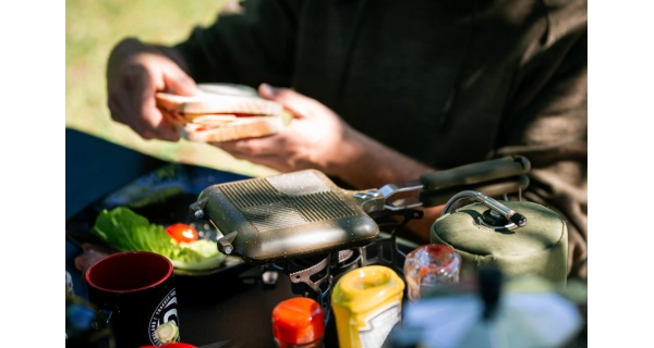 TRAKKER PRODUCTS - Toastovač Armolife Marble Sandwich Toaster