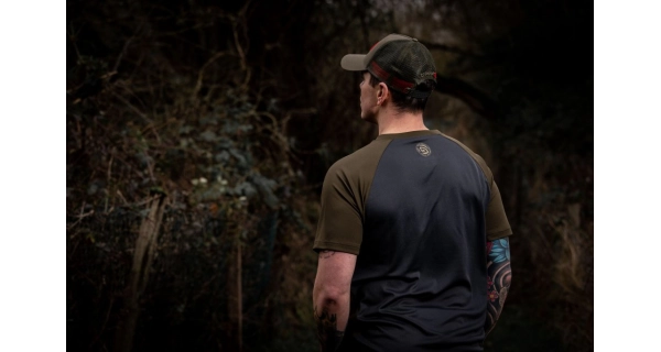 TRAKKER PRODUCTS - Tričko Moisture Wicking T-Shirt vel. M
