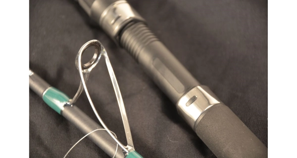 WIZARD - Prut Vertix Boat JIG 1,8 m 200-300 g 2 díly