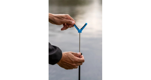 ZEBCO - Vidlička Trophy Telescopic V Rod Rest 50-85 cm
